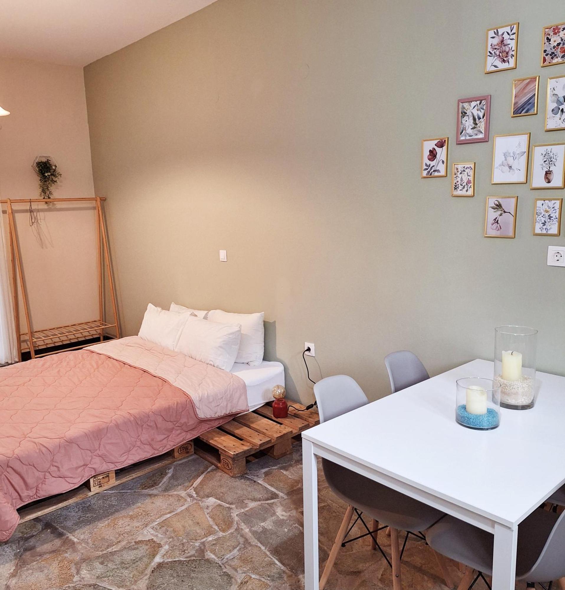 Appartement Wilson & Andrew House - Wanderlust à Avliótes Extérieur photo