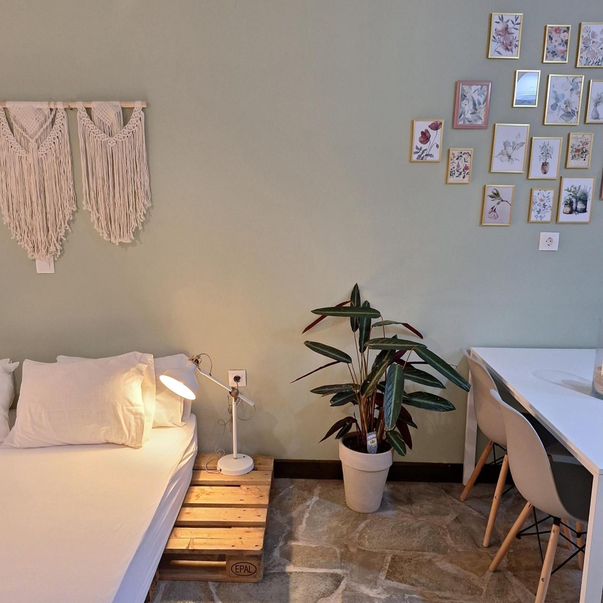 Appartement Wilson & Andrew House - Wanderlust à Avliótes Extérieur photo