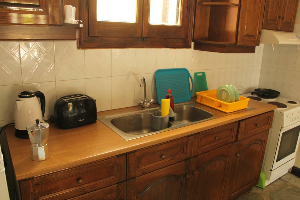 Appartement Wilson & Andrew House - Wanderlust à Avliótes Extérieur photo